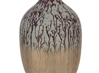 Decoratiuni din Sticla: Eleganta si Luminozitate pentru Locuinta Ta 9 Decoratiuni din Sticla: Eleganta si Luminozitate pentru Locuinta Ta 4