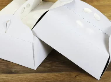 La nevoie de cutii tort personalizate apelează la Snick Ambalaje - vezi aici mai multe detalii 1