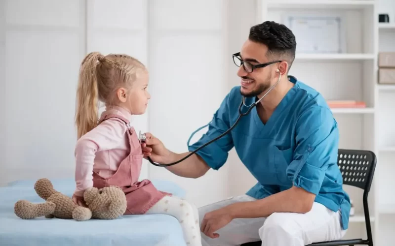 Semne care indică necesitatea unei consultații la medicul pediatru pentru copilul dumneavoastră 5 Semne care indică necesitatea unei consultații la medicul pediatru pentru copilul dumneavoastră