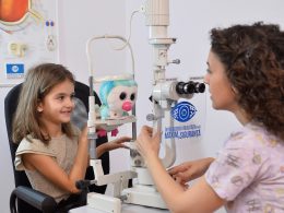 A două opinie de la medicul oftalmolog în București la clinica Ocuvista
